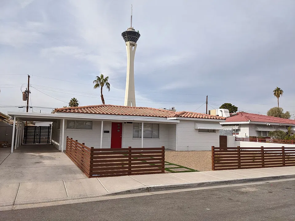 2216 Santa Ynez Dr