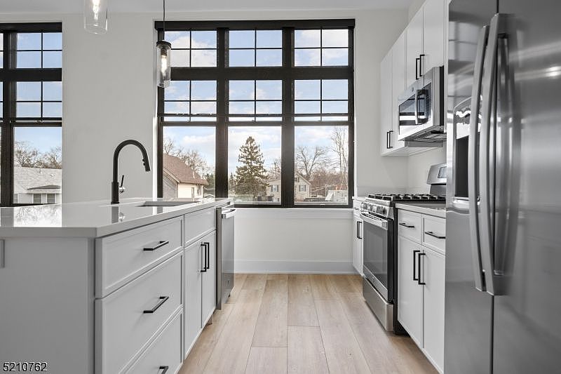 1 Union Ave Cresskill NJ Zillow