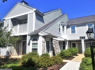 702 Mews Dr, Sellersville, PA 18960