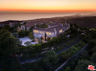 2 Coral Rdg, Newport Coast, CA 92657