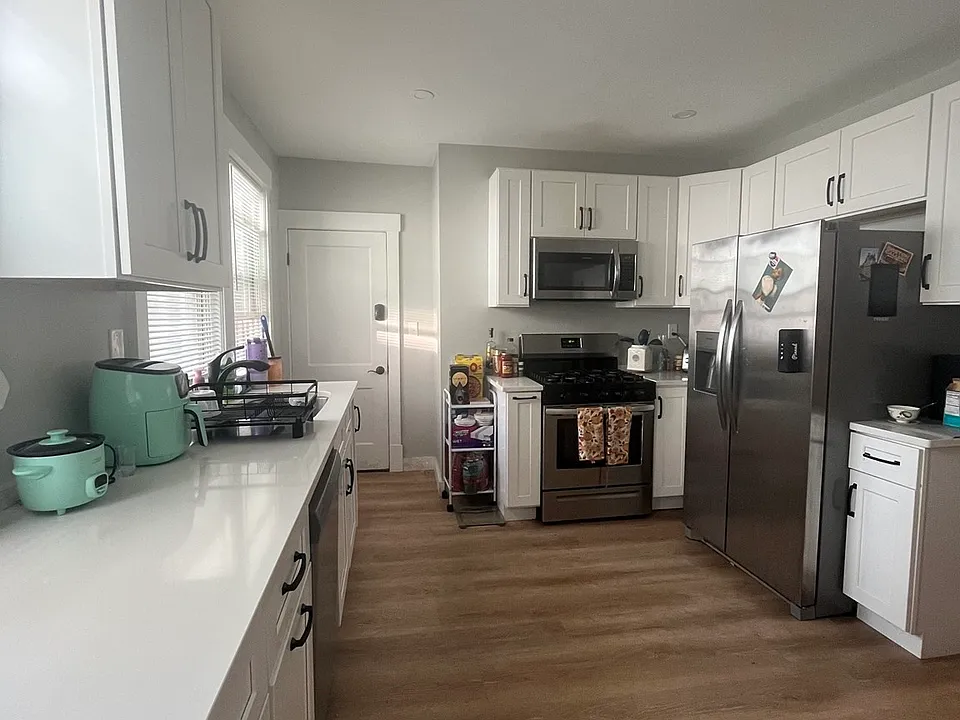 11 Carruth St #1