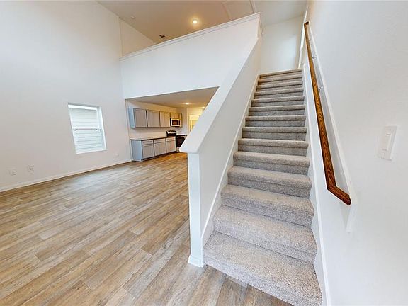 2nd image of 16380 Jasmine Marie Place