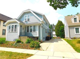 9316 W Mitchell St, Milwaukee, WI 53214