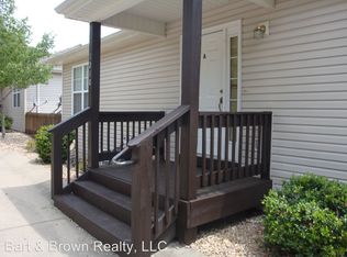 1212 Blackner St APT A, Branson, MO 65616