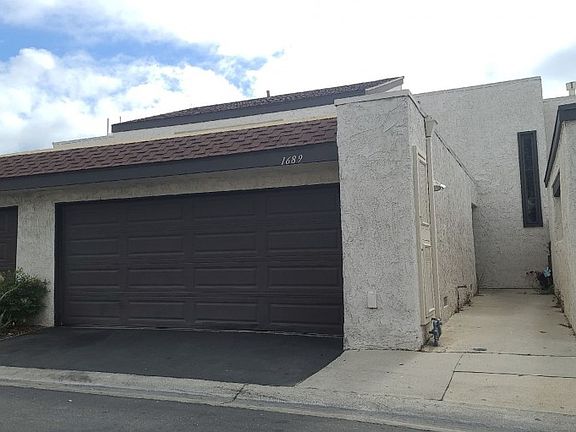 2nd image of 1689 S Heritage Cir