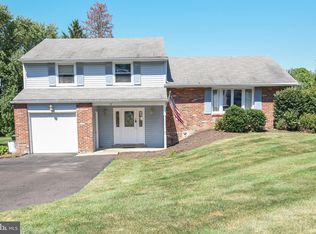 98 Cedar Brk, Southampton, PA 18966