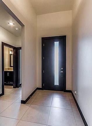 4th image of 12493 Knightbridge Dr