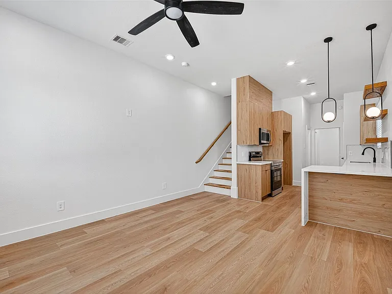 7840 Nashville St #B — Photo 29