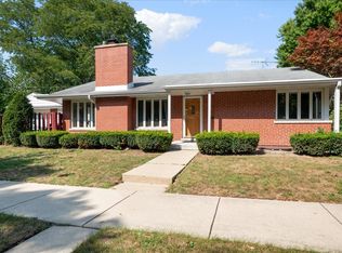 3902 Greenleaf St, Skokie, IL 60076