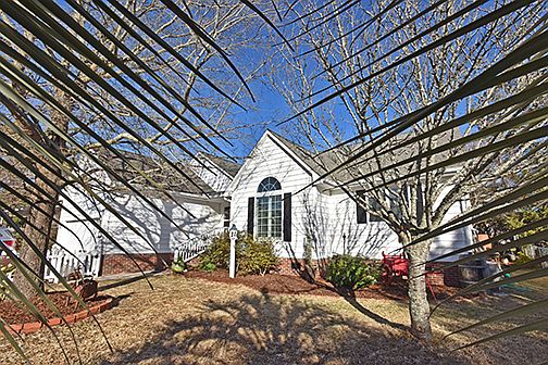 1st image of 110 Sunshine Ct