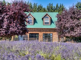 1526 Marine Dr, Sequim, WA 98382