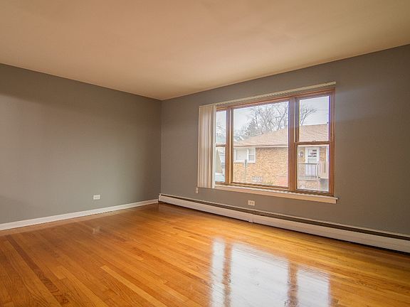 2nd image of 13027 Seeley Ave APT 4