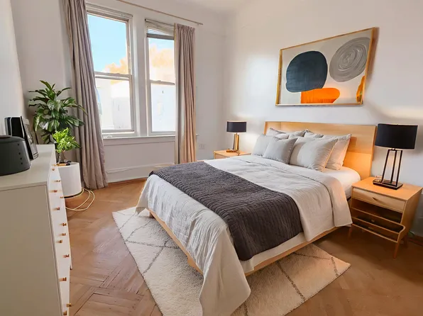 32-52 45th Street image 1 of 7