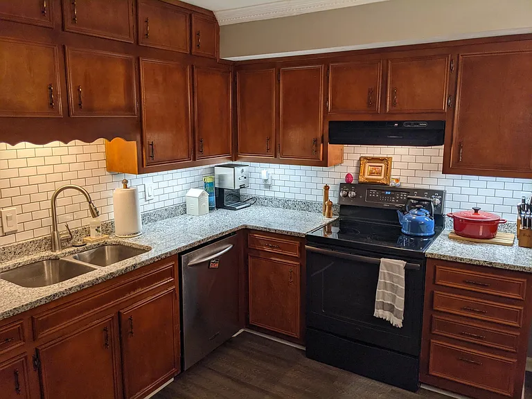 2215 Toll Gate Rd SE — Photo 12