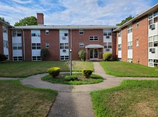 96-104 Clinic Dr, New Britain, CT 06051