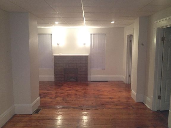 2nd image of 100 8th St NW #1
