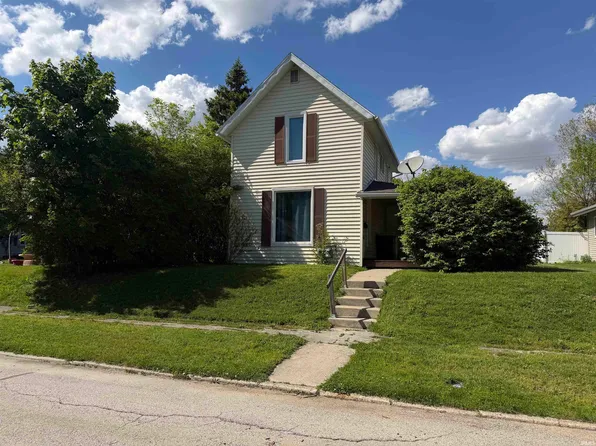 304 Wright St, Huntington, IN 46750