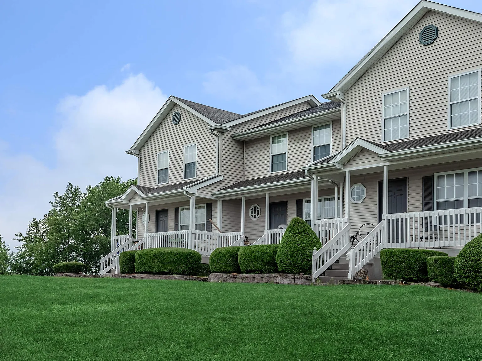 Hunter Star Properties — Photo 4