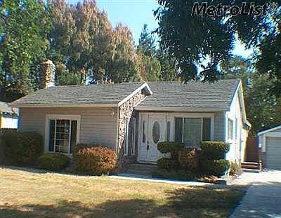 1st image of 1610 White Ln