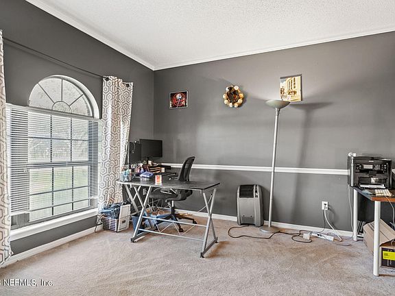 3rd image of 8525 CAMSHIRE Court