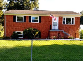 1421 Idaho St, Woodbridge, VA 22191