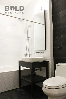 Rented by Bold New York | media 30