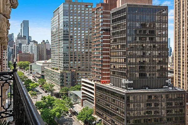 Rented by Corcoran | media 4