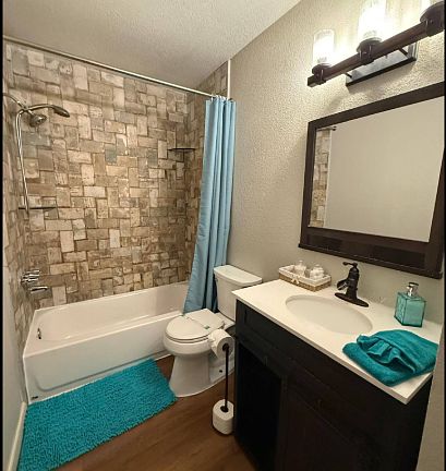 5th image of 3206 Santana Dr