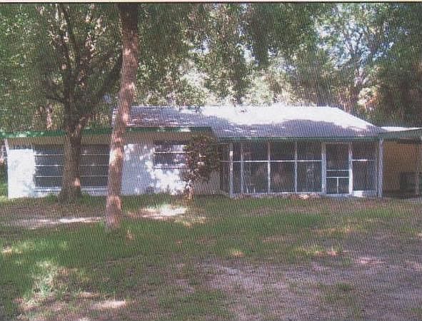 2 bed. 2 bath Lg Lot