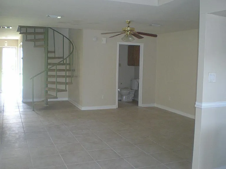1903 Country Village Blvd #26A — Photo 8