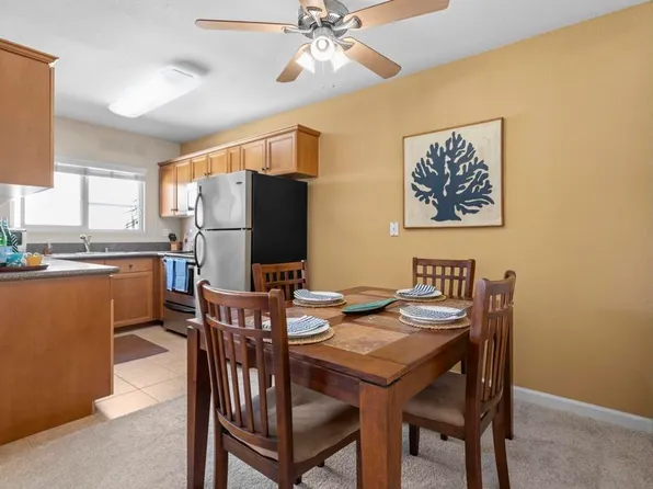 6666 Beadnell Way Unit 27, San Diego, CA 92117