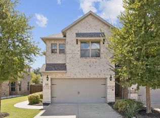 640 Hutchinson Ln, Lewisville, TX 75077