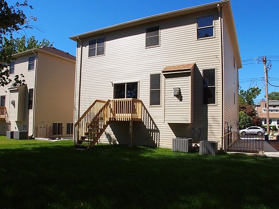 4th image of 332 Ashland Ave