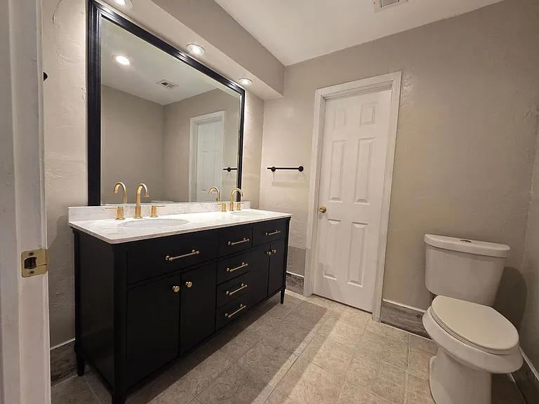 112 Thomas Blvd — Photo 15