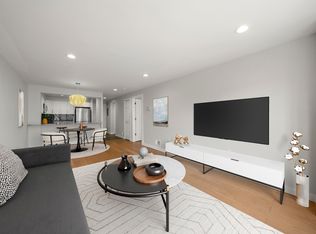 404 Thornton Ct #404, Edgewater, NJ 07020