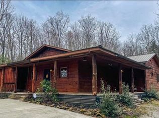 495 Bear Hollow Rd, Oneida, TN 37841