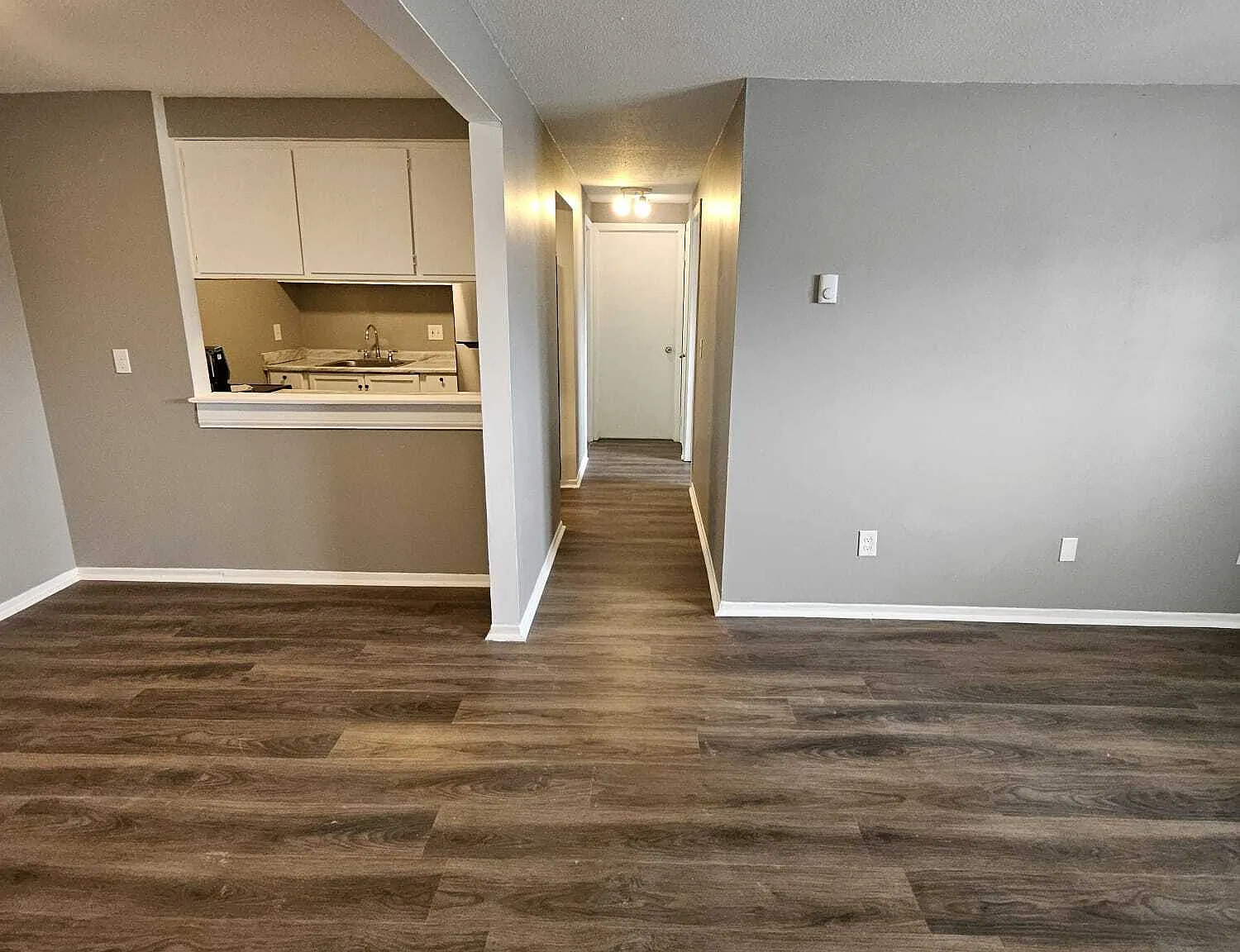 120 - 124 Fox Hill Lane — Photo 4