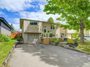 18 Sugar Maple St, Kitchener, ON N2N1X5