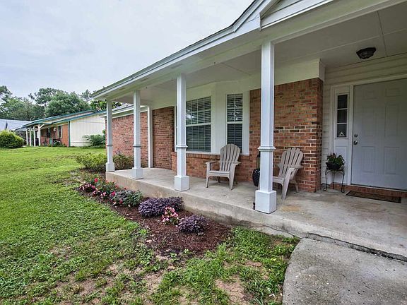 3rd image of 4678 Pimlico Dr
