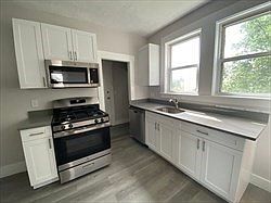 4th image of 6 Kingsdale St