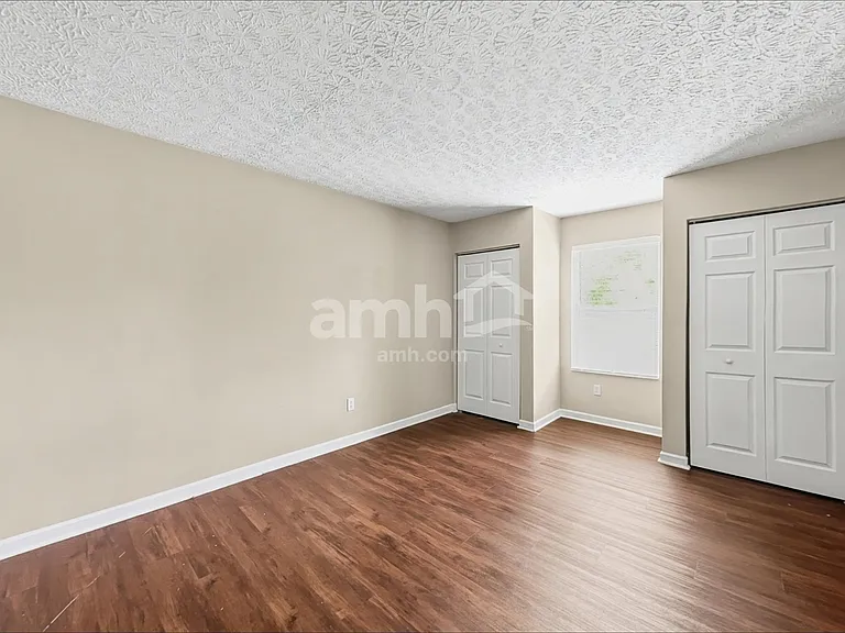 368 Evergreen Cir — Photo 11