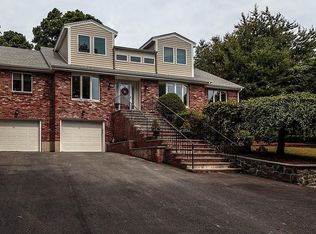 26 York Rd, Winchester, MA 01890