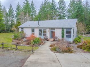 621 Fern Ln W, Bremerton, WA 98312