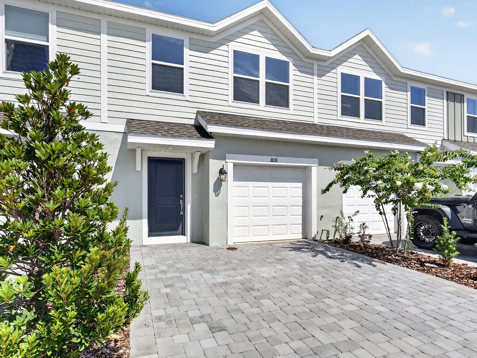 Unfurnished 3/2.5 Townhome In Tavares — Photo 2