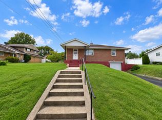 3325 N Front St, Whitehall, PA 18052
