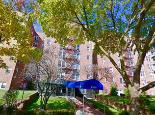 2580 Ocean Pkwy, Brooklyn, NY 11235