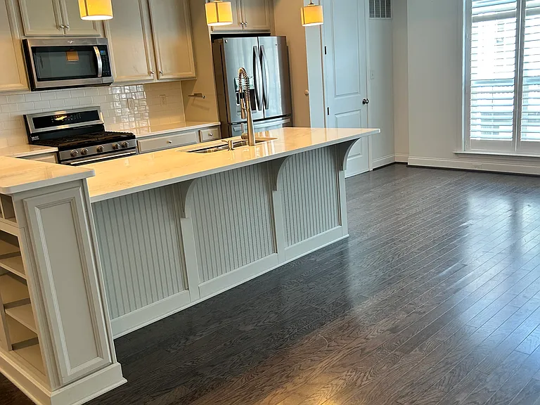 418 Mayer Pl — Photo 17