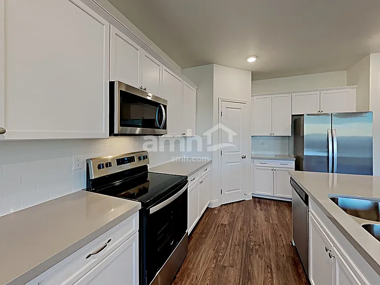6035 Schmidt St — Photo 4