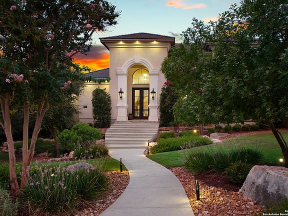 3rd image of 9734 Midsomer Place