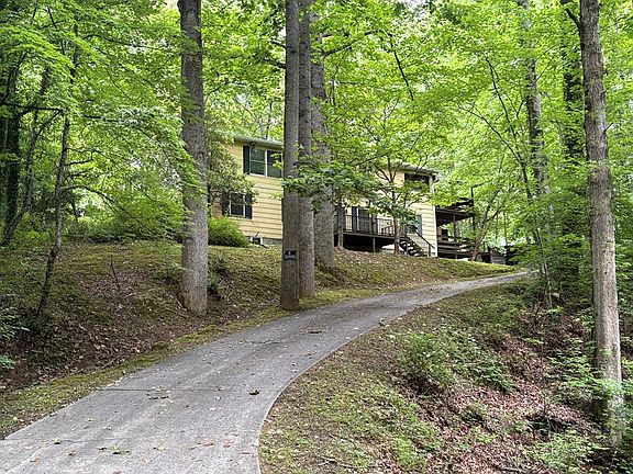 2nd image of 262 Jordan Rd